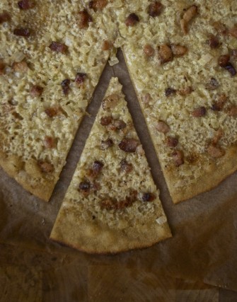Flammkuchen – en alsacisk baconpizza