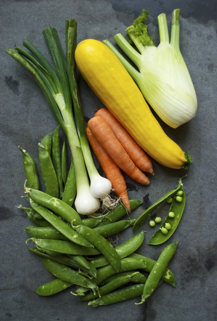 Pasta primavera er en vegetarisk pastaret, som er perfekt til forårets mange grøntsager